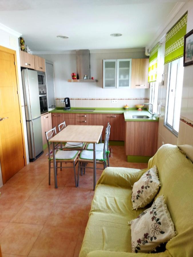 Apartamento Tranquilo Con 3 Dormitorios Cádiz Eksteriør bilde